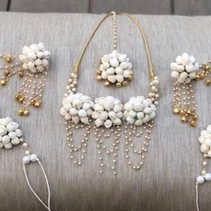 White Handmade Floral Jewellery | Flower Jewellery | Shopshaadi