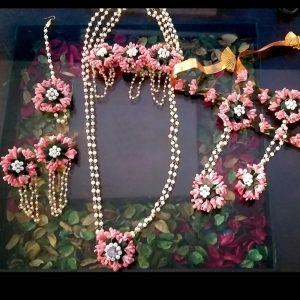 Pink Floral Jewellery Set | Flower Jewellery | Shopshaadi