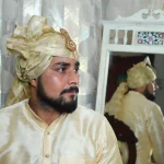GS1- Beige Gingham Stripes Groom Saafa